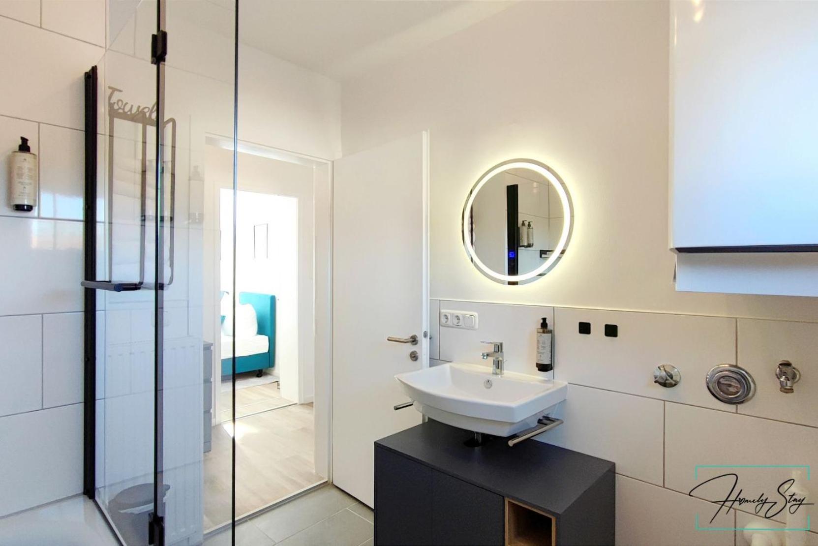 Homely Stay - Urban Oasis Apartments Moosburg an der Isar Екстериор снимка
