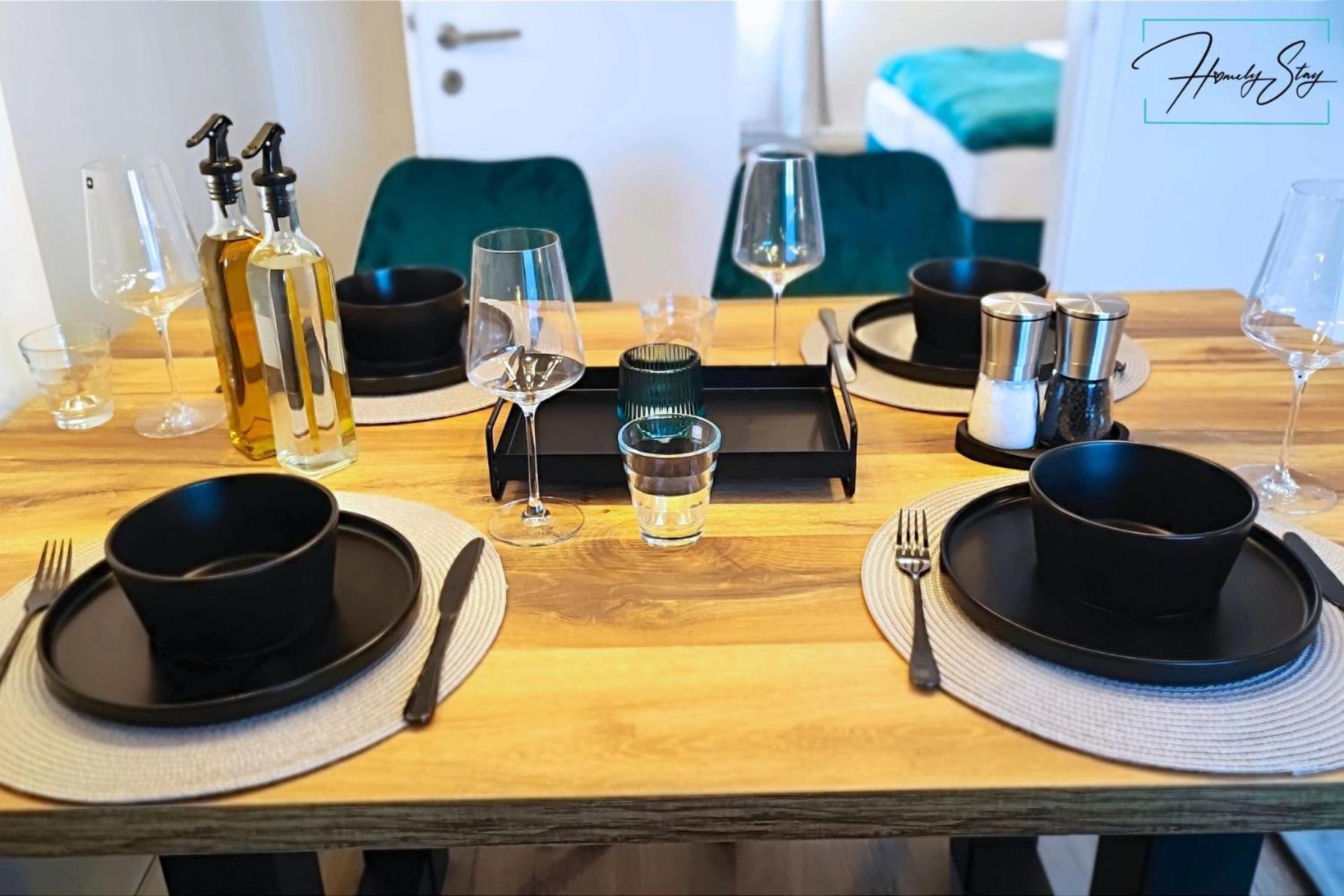 Homely Stay - Urban Oasis Apartments Moosburg an der Isar Екстериор снимка
